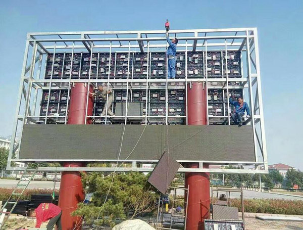 戶外LED顯示屏保養(yǎng)的注意事項(xiàng) 戶外LED顯示屏保養(yǎng)的注意事項(xiàng)